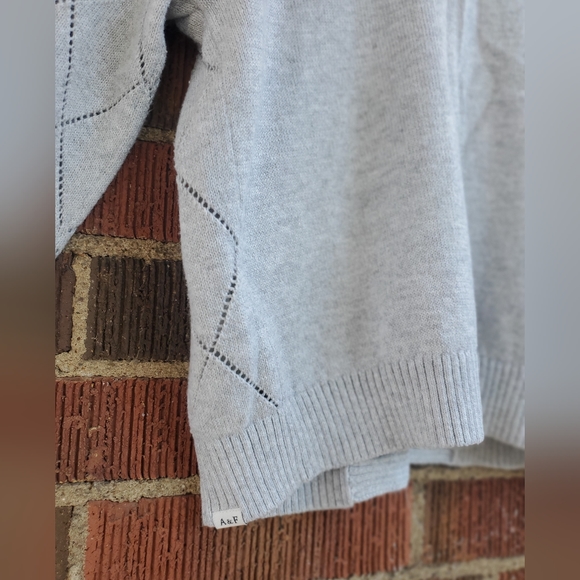 EUC Abercrombie Kids sweater - Picture 5 of 6